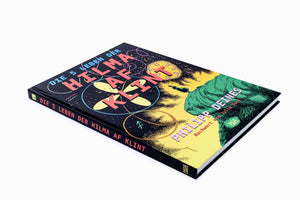Das Buch Die 5 Leben der Hilma af Klint von Philipp Deines liegt schräg auf einer weißen Oberfläche. Das schwarze Cover ist mit einer bunten, comichaften Illustration versehen, die kosmische Motive, den Titel in auffälligen Buchstaben und rechts eine grüne, moosartige Struktur auf gelbem Grund zeigt.