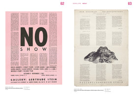 Eine Buchseite mit zwei Ausstellungspostern der Gallery Gertrude Stein. Links ein rosa Plakat mit dem großen, schwarzen Schriftzug NO SHOW aus dem Jahr 1963. Rechts ein Plakat für Sam Goodmans NO-SCULPTURES aus dem Jahr 1964 mit einer Schwarz-Weiß-Fotografie einer unförmigen Skulptur.