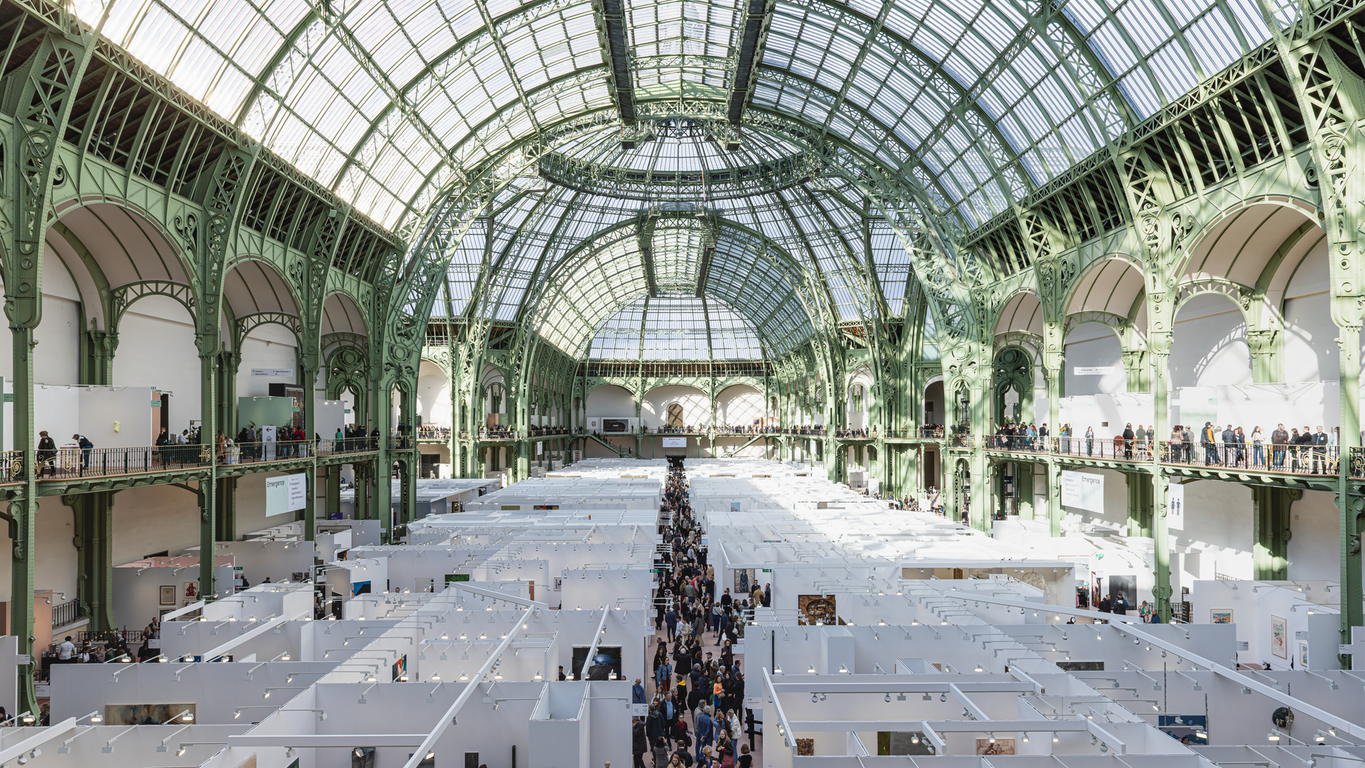 THE ART MARKET