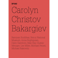 Ein rotes Cover für die Publikation Nº040 mit dem Namen Carolyn Christov Bakargiev in großer, dünner schwarzer Schrift.