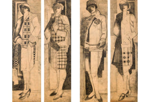 Vier vertikale, stilisierte Modezeichnungen von Frauen im Art-déco-Stil der 1920er Jahre. Die Bleistift- oder Kohlezeichnungen zeigen die Frauen in Mänteln, Hüten und karierten Kleidern, wobei ihre Gesichter jeweils zur Hälfte im Schatten liegen.
