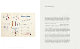 Eine Doppelseite aus einem Buch. Die linke Seite zeigt eine Seite aus einem Skizzenbuch mit handgezeichneten Diagrammen zur Farbtheorie, die Kreise, Kugeln und Linien, ergänzt durch farbige Quadrate und handschriftliche Anmerkungen, darstellen. Darunter steht der Text: Aus dem Farb- und Werkskizzenband 1978–1987, Juni 1979. Die rechte Seite enthält einen gedruckten deutschen Text von Eva Meyer-Hermann mit der Überschrift AUS DER REGIE.